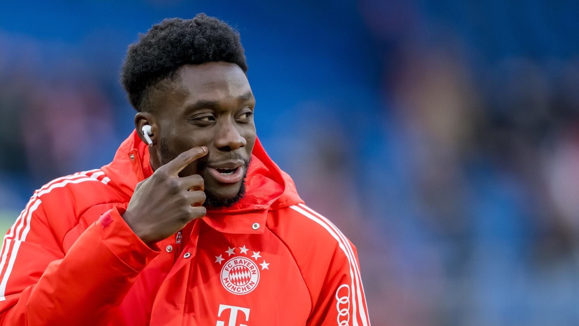 Barcelona add Alphonso Davies to free agent shortlist. 